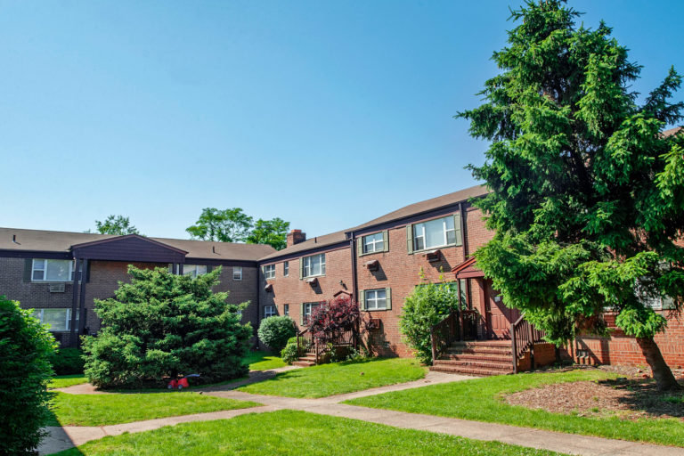 Oxford Realty Group Cedar Lane